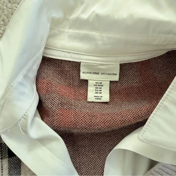 Adrienne Vittadini Plaid Layered Sweater Top - Size M - Picture 4 of 4